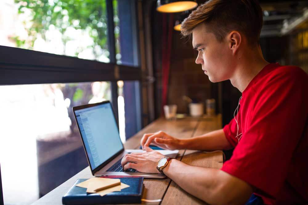 Pentingnya Sebuah Thumbnail Untuk Content Creator