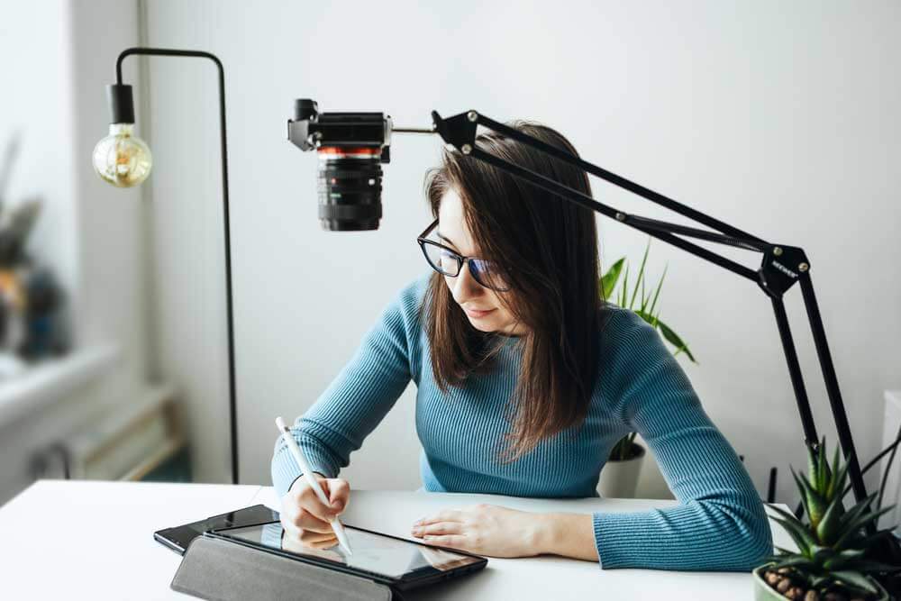 Inilah 8 Sumber Penghasilan YouTuber