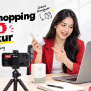 Jasa live streaming TikTok Shop untuk brand: Rutin live shopping terukur
